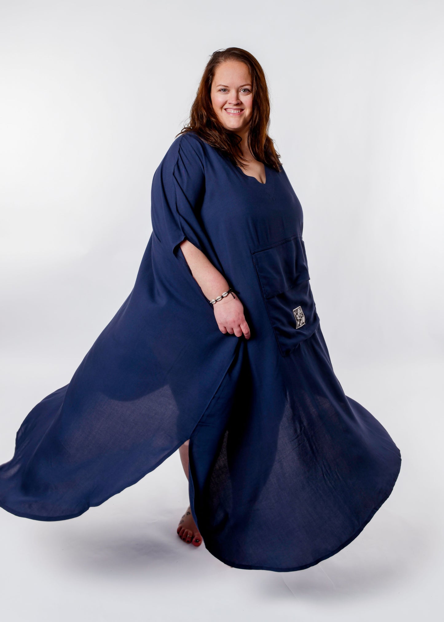 Strand Poncho JUA aus Viskose in dunkelblau